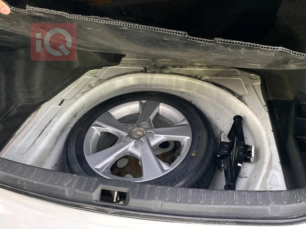 تۆیۆتا کۆرۆلا